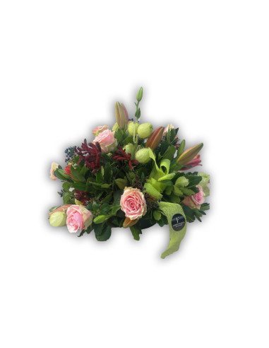 Rundes Blumengesteck mit 12 Rosen